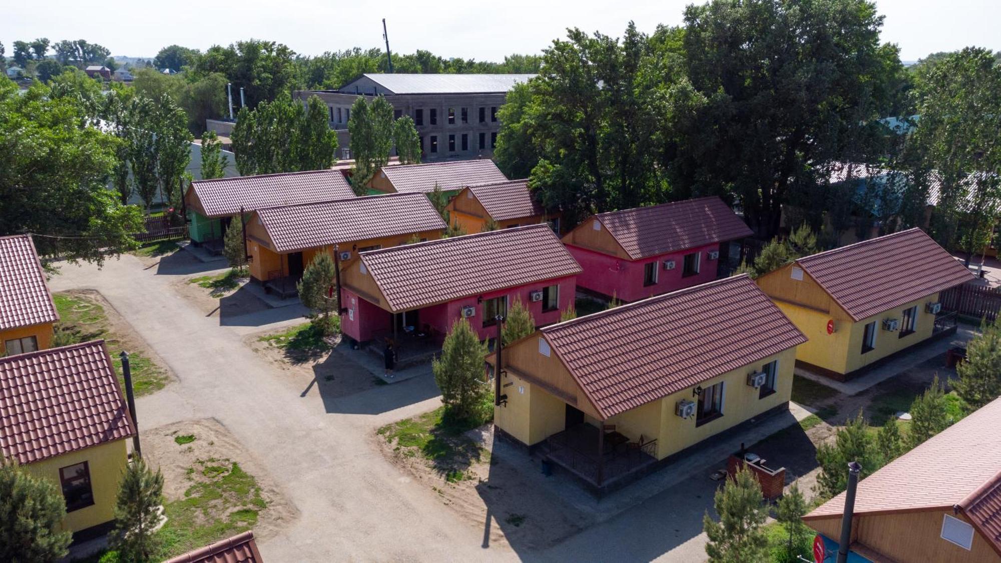 Green Land Hotel Aktobe Exterior photo